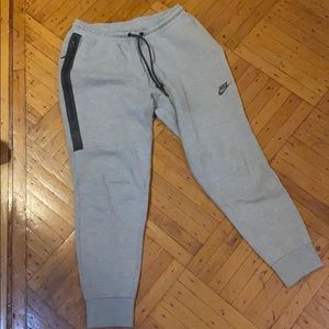 Nike NSW Tech Fleece Jogger Pants - M